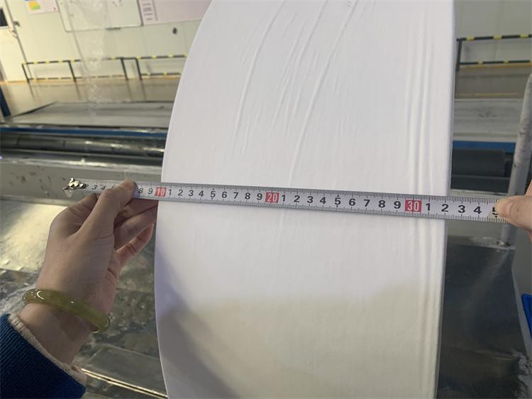 Juhua White Color Hydrophobic Spunbond Non woven Fabric Help Customer in Pakistan Win the Market